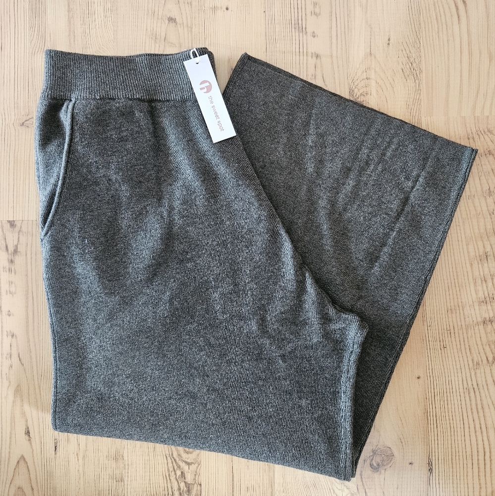 Honeymark Women's Clove Culotte Pants - Picture 2 of 7
